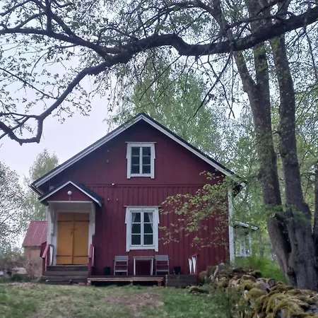 Bobackan Pihatorppa Hauholla Feriehus