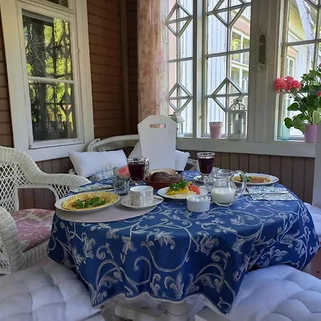 Bobackan Pihatorppa Hauholla 펜션 Alvettula