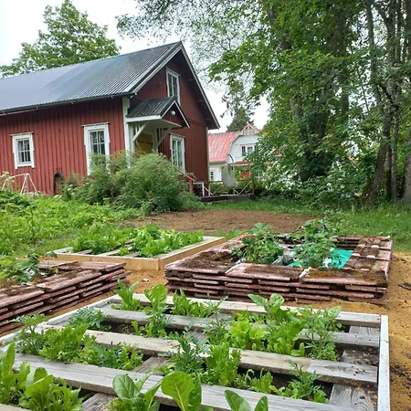 Bobackan Pihatorppa Hauholla * Alvettula