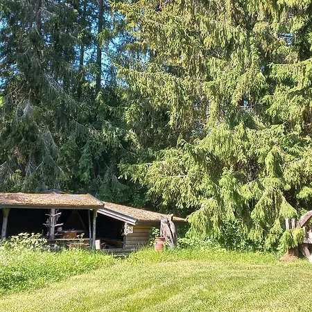 Bobackan Pihatorppa Hauholla * Alvettula