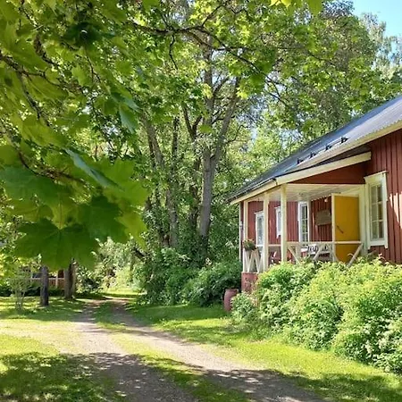 Bobackan Pihatorppa Hauholla * Alvettula